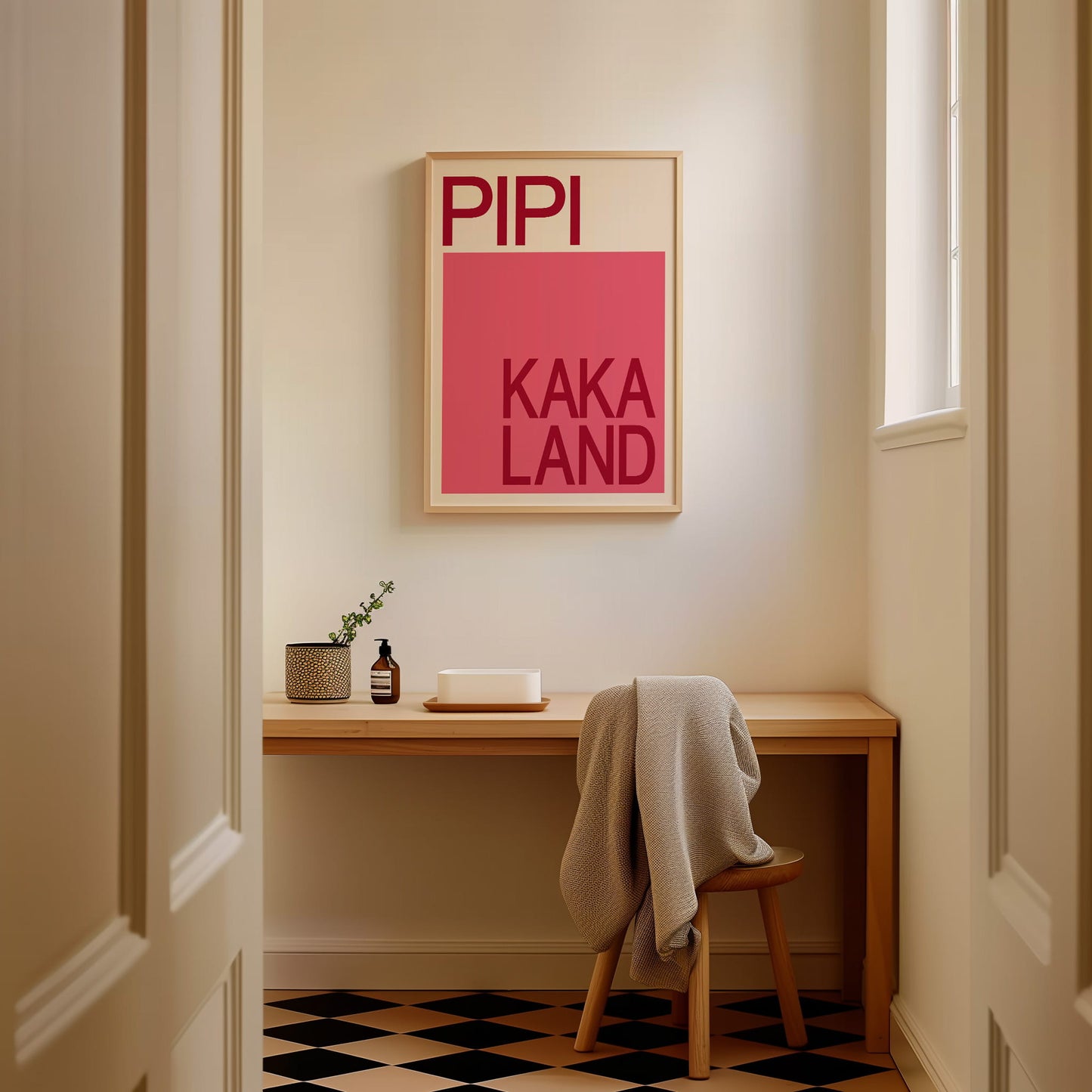 Badezimmer Wanddeko lustig im modernen Farbflächen Stil Rot / Pink