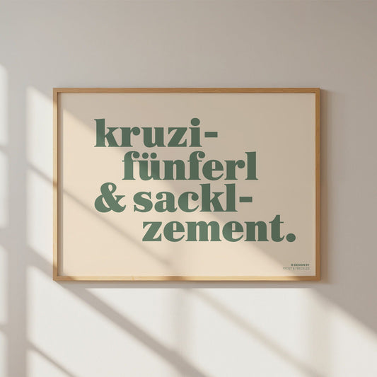 Humorvolles Geschenk mit dem Spruch "Kruzifünferl & Sackl Zement" für Heimatverliebte, Pumuckl Liebhaber und Bayern-Fans, das traditionelle Sprache mit Ästhetik verbindet.