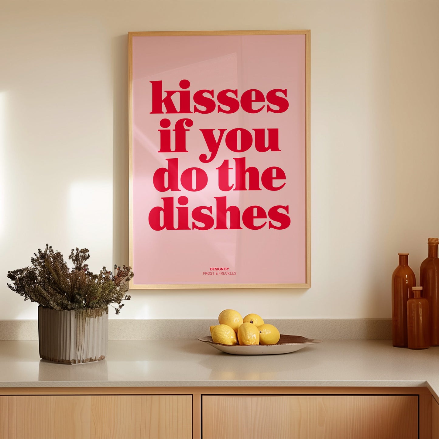 Funny kitchen wall art mit minimalistischer Schrift und Humor für Küchenzeile bzw. Arbeitsplatte