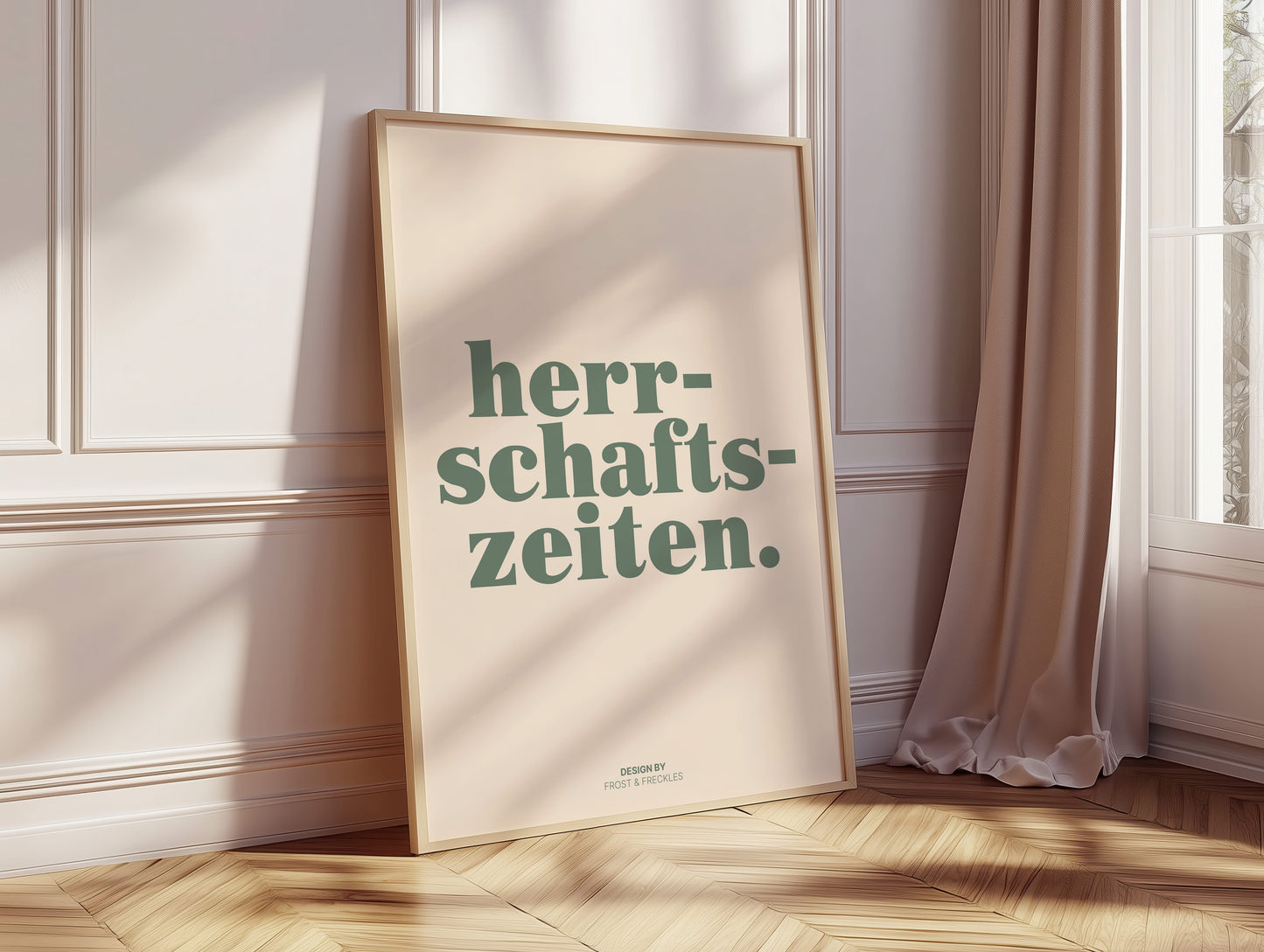 Bayerisches Dialekt-Poster in sanften Pastellfarben, gerahmt an Schlafzimmerwand