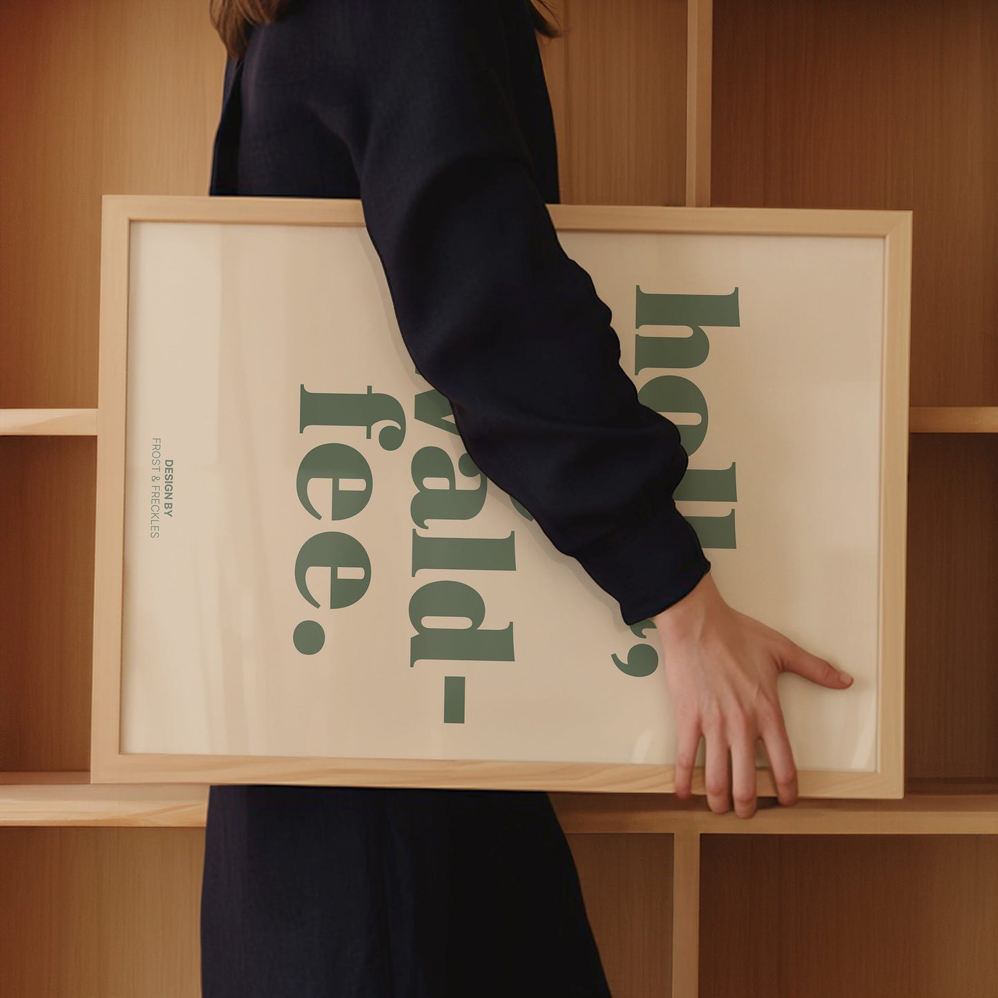 Holla die Waldfee Poster Print mit reduziertem Design und deutscher Typografie