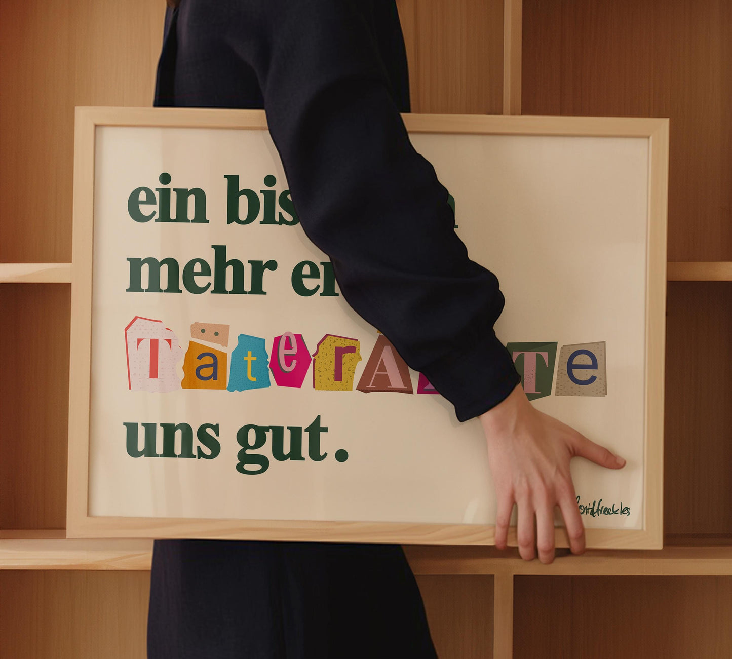 Ein Bisschen Mehr Ernst Täterätäte Uns Gut Poster, Witziger Spruch Slogan Zitat, German Wall Art, Büro Deko Lustig, Geschenk Kollegium Papa