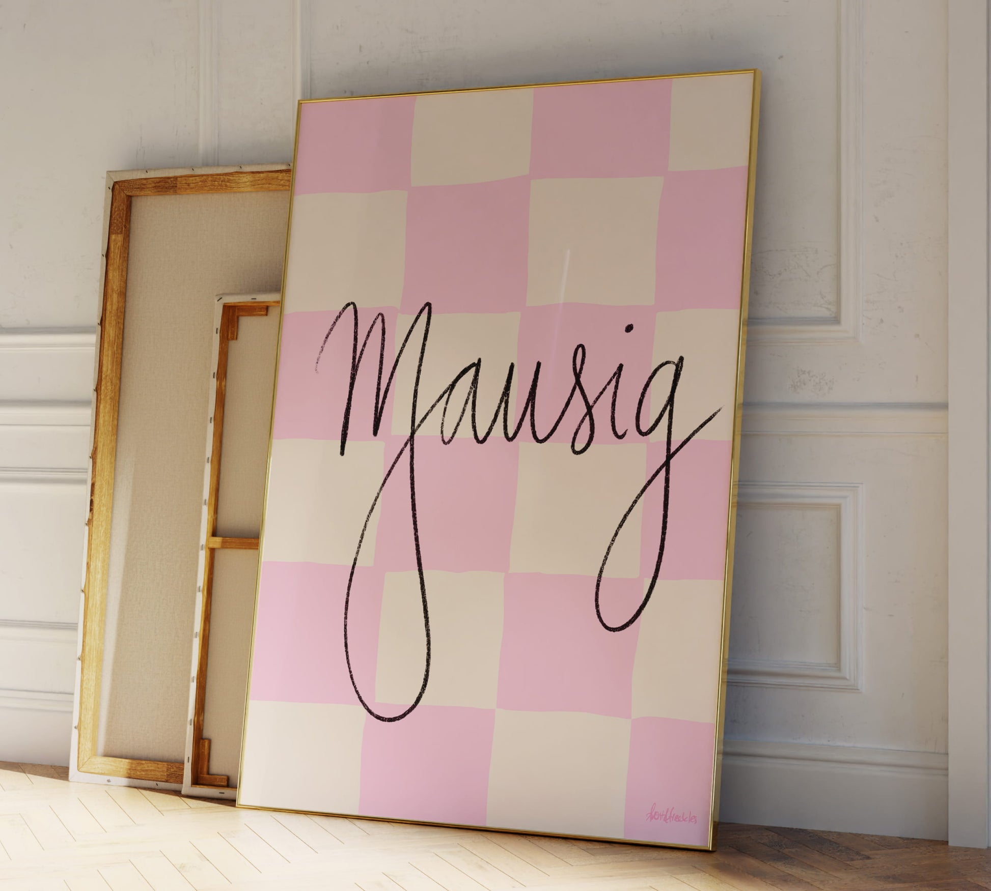 Mausig Poster für moderne, verspielte Wanddeko in Pastell Rosa / Zitrusgelb