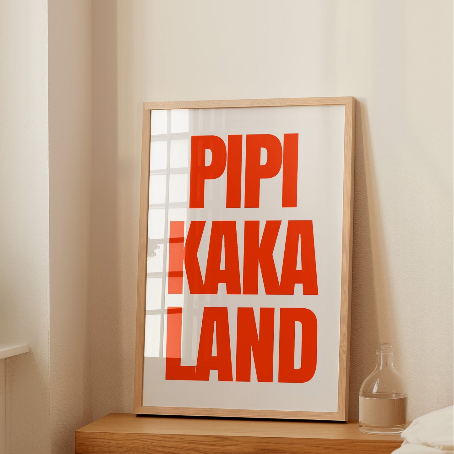 Modernes Badezimmer Poster mit humorvollem Schriftzug Pipi Lounge