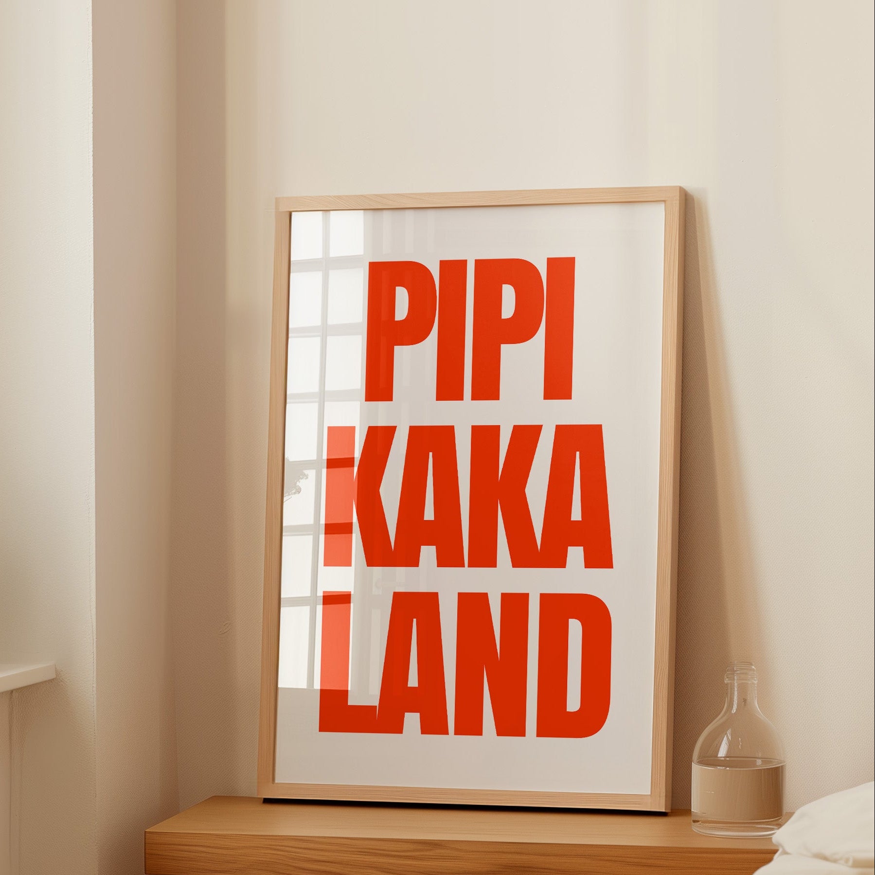 Modernes Badezimmer Poster mit humorvollem Schriftzug Pipi Lounge